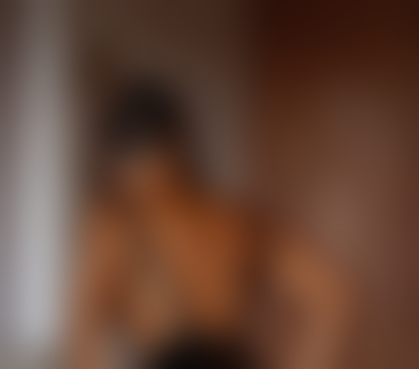 Escorts West Midlands Coventry - Photos for AIKA GYM PERFECT BODY IN COVENTRY 🤎